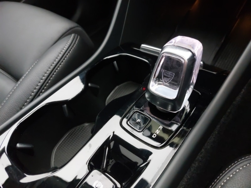 Used Volvo XC40 2024 for sale - 76335971: Photo 16