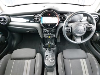 Used MINI Hatch 2021 for sale - 77889487: Photo