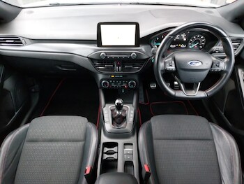 Used Ford Focus 2018 for sale - 77410344: Photo