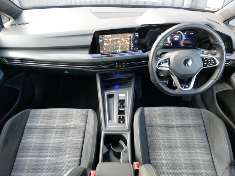 Used Volkswagen Golf 2021 for sale - 77173764: Photo 2