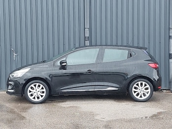 Used Renault Clio 2016 for sale - 76226117: Photo 4