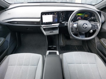 Used Renault Megane E Tech 2023 for sale - 78994515: Photo