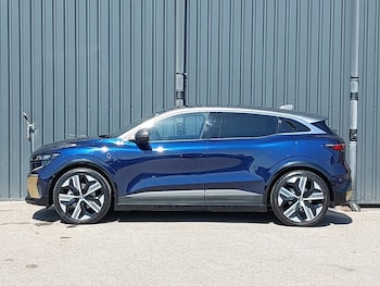 Used Renault Megane E Tech 2023 for sale - 78994515: Photo