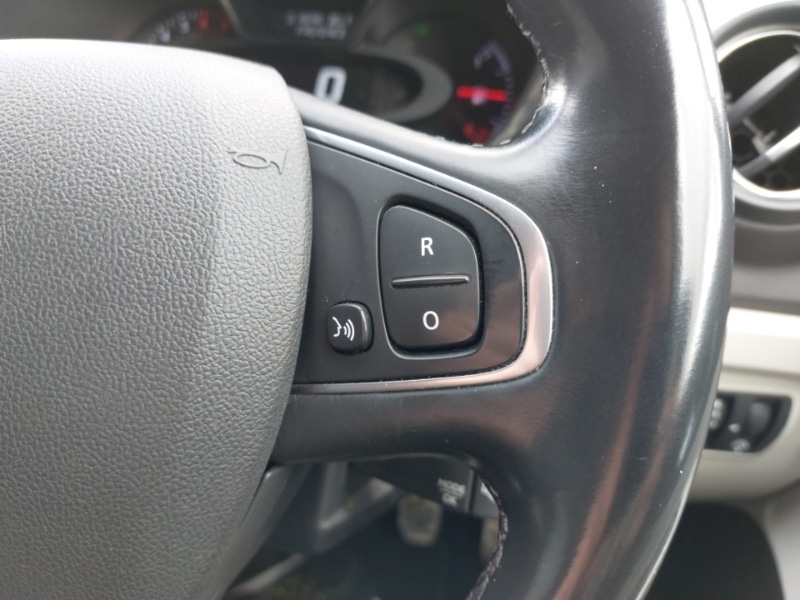 Used Renault Captur 2018 for sale - 76839085: Photo 13