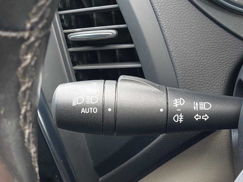 Used Renault Captur 2018 for sale - 76839085: Photo 15