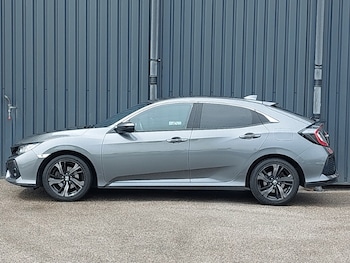 Used Honda Civic 2019 for sale - 78634489: Photo