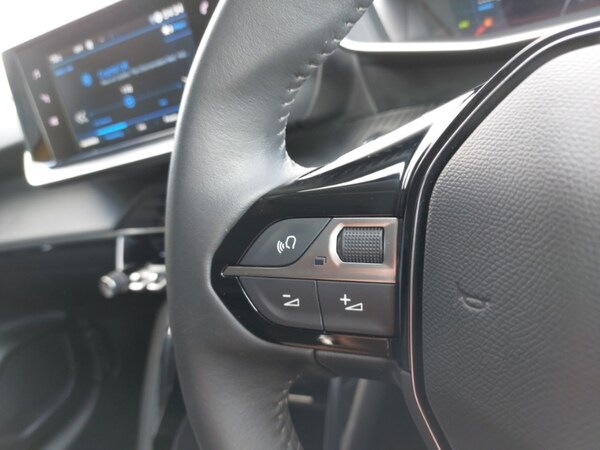 Used Peugeot 208 2022 for sale - 76254552: Photo 15