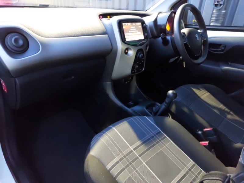 Used Peugeot 108 2017 for sale - 77343359: Photo 5