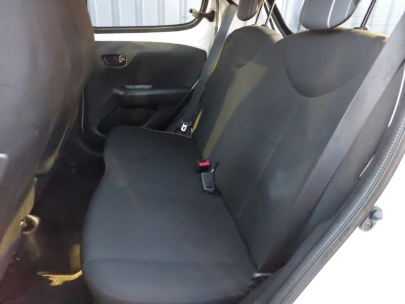 Used Peugeot 108 2017 for sale - 77343359: Photo 6