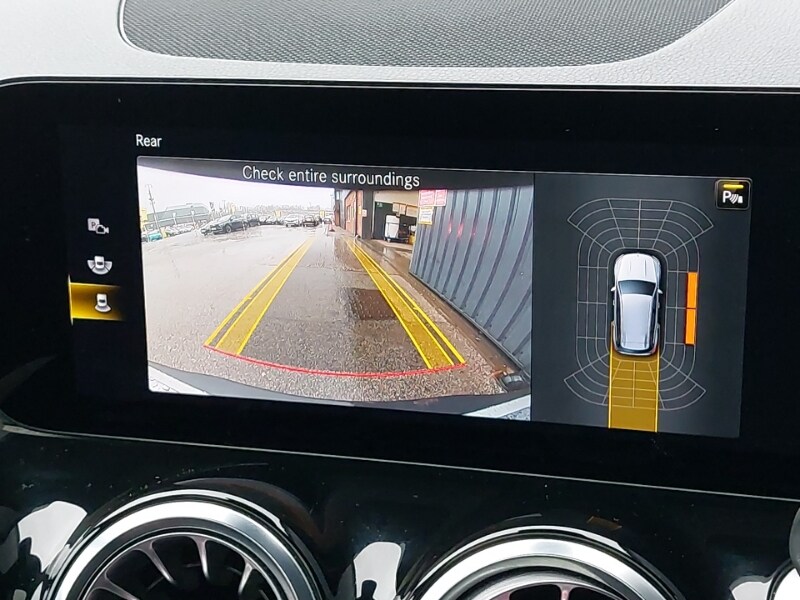 Used Mercedes-Benz EQB 2022 for sale - 77678531: Photo 11