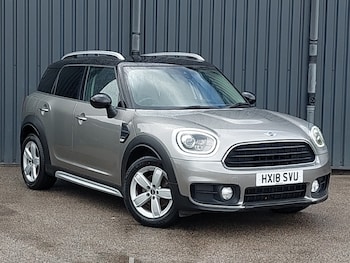 Used MINI Cooper 2018 for sale - 75755384: Photo