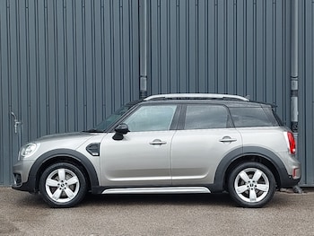 Used MINI Cooper 2018 for sale - 75755384: Photo