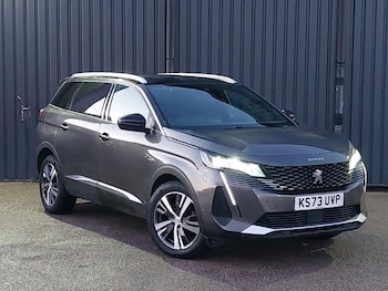 Used Peugeot 5008 2023 for sale - 77004720: Photo