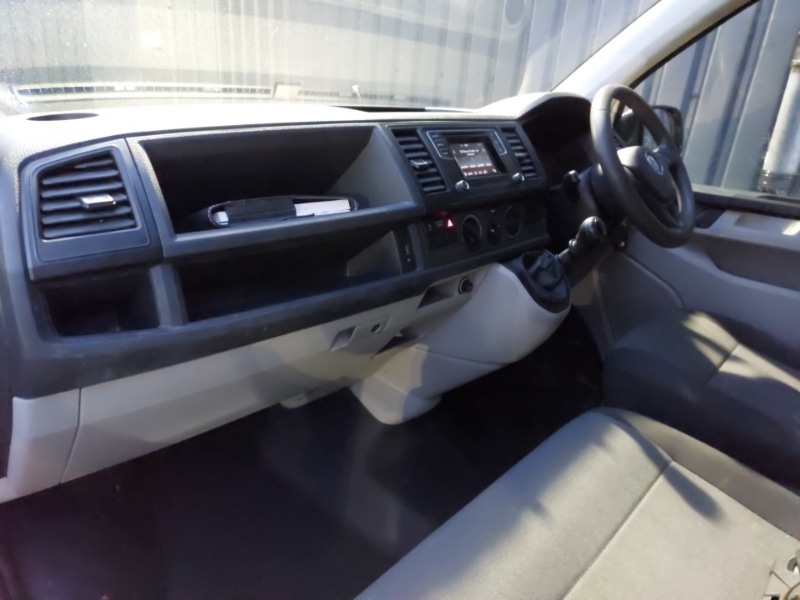 Used Volkswagen Transporter 2019 for sale - 76897618: Photo 5