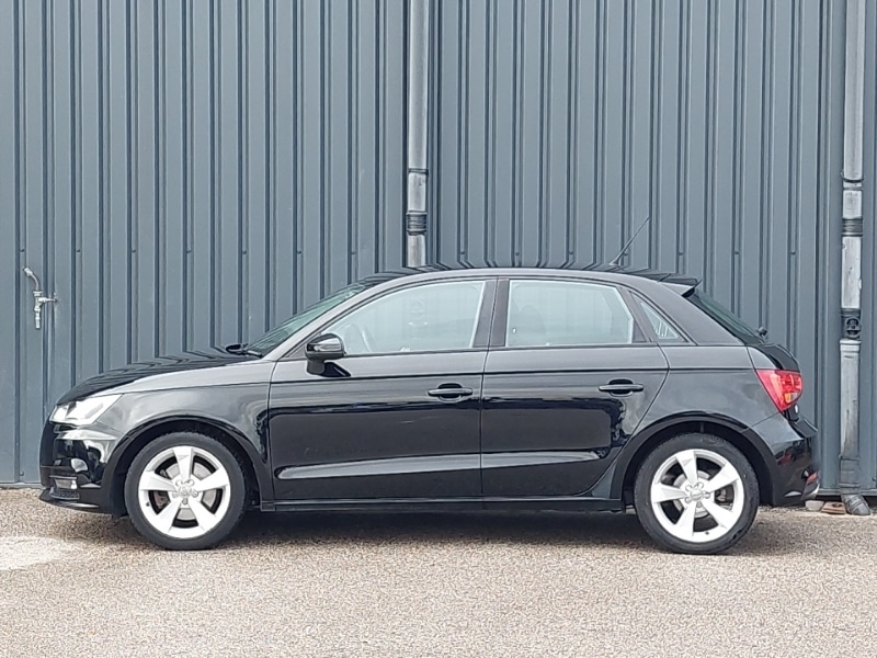 Used Audi A1 2018 for sale - 77108084: Photo 4