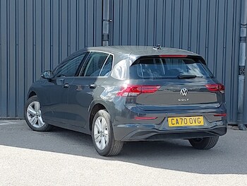 Used Volkswagen Golf 2020 for sale - 78600440: Photo