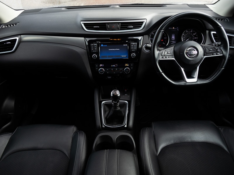 Used Nissan Qashqai 2018 for sale - 77569141: Photo 2