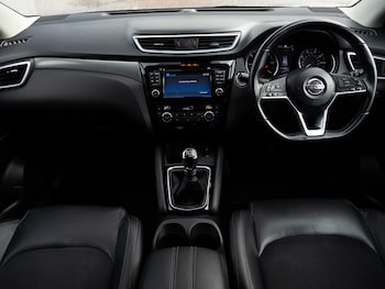 Used Nissan Qashqai 2018 for sale - 77569141: Photo