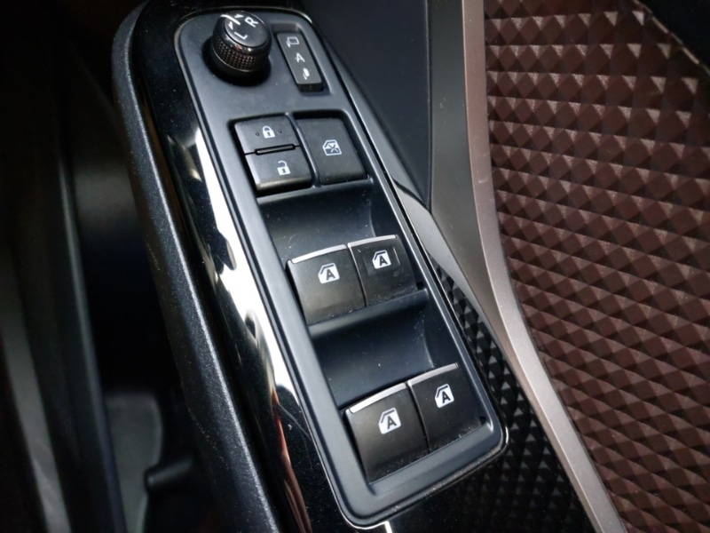 Used Toyota C-HR 2019 for sale - 77325379: Photo 12