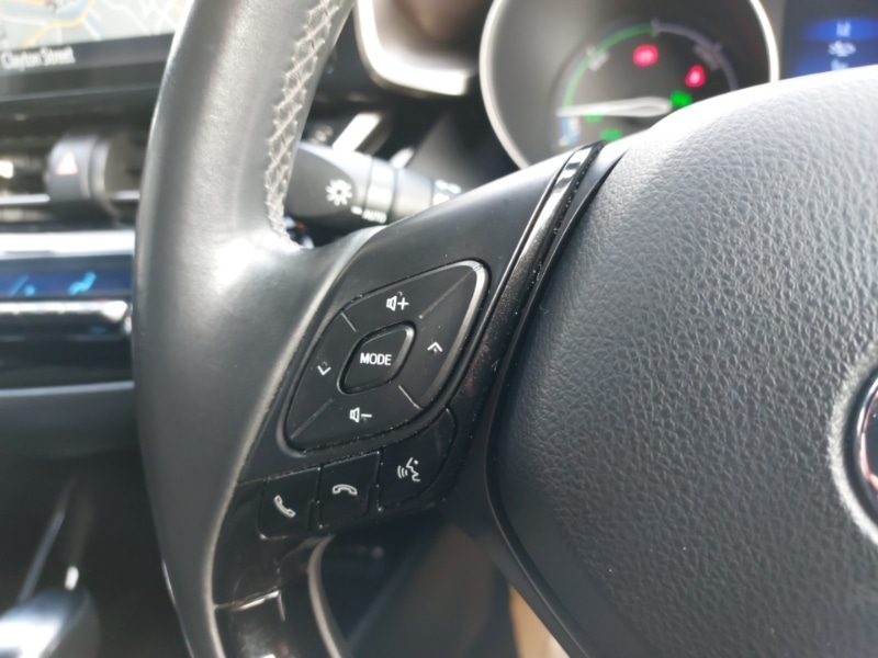 Used Toyota C-HR 2019 for sale - 77325379: Photo 14