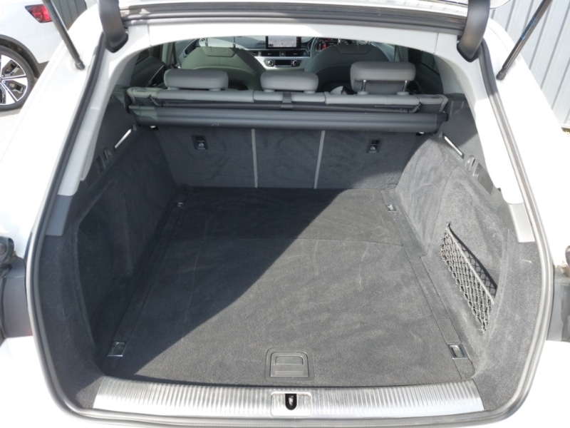 Used Audi A4 2019 for sale - 78146777: Photo 8