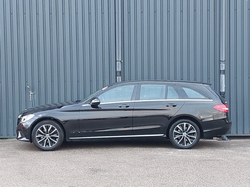 Used Mercedes-Benz C Class 2019 for sale - 77448934: Photo 4