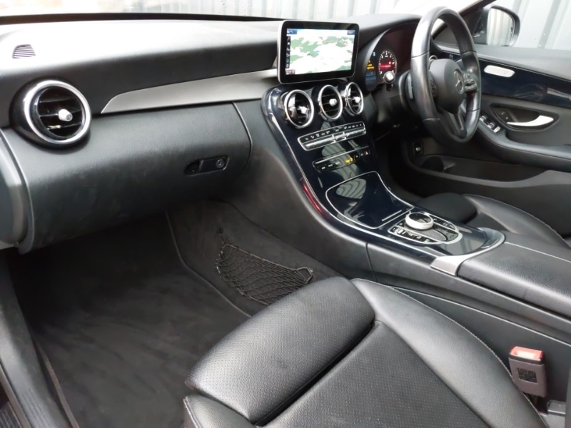Used Mercedes-Benz C Class 2019 for sale - 77448934: Photo 5
