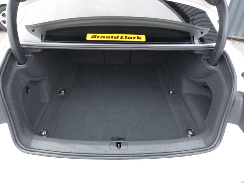 Used Audi A4 2022 for sale - 77716614: Photo 8