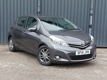 Used Toyota Yaris 2014 for sale - 76478741: Photo