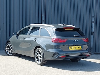 Used Kia Ceed 2023 for sale - 79505727: Photo