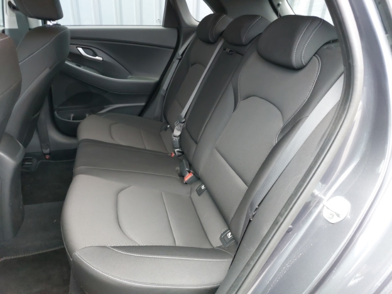 Used Hyundai i30 2017 for sale - 77352818: Photo 6