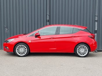 Used Vauxhall Astra 2018 for sale - 79627219: Photo