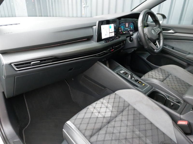 Used Volkswagen Golf 2020 for sale - 77304093: Photo 5