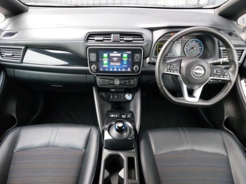 Used Nissan Leaf 2022 for sale - 76880037: Photo 2