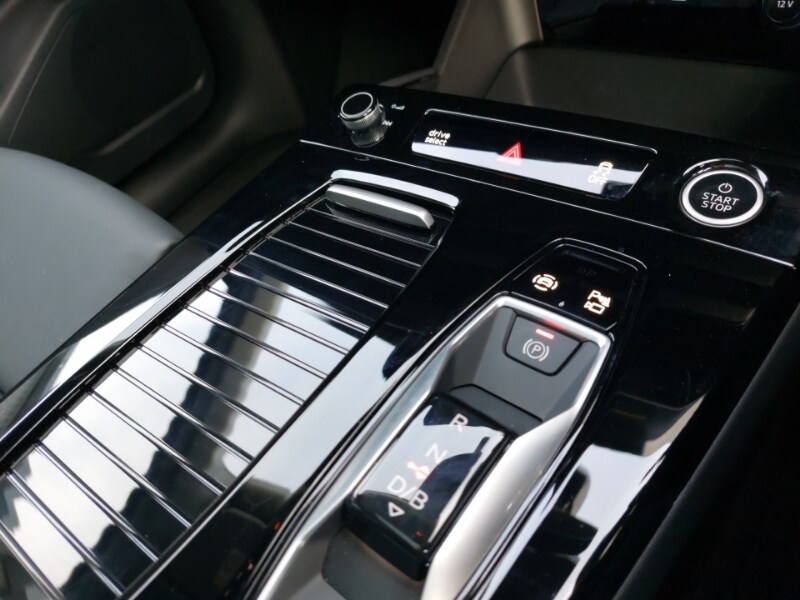 Used Audi Q6 e-tron 2025 for sale - 78146780: Photo 15