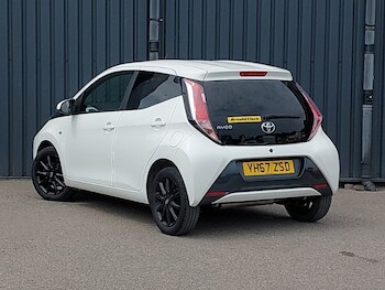 Used Toyota AYGO 2017 for sale - 78876946: Photo