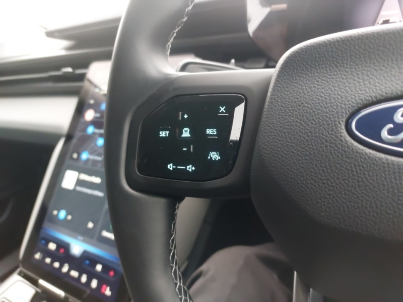 Used Ford Explorer 2025 for sale - 76889391: Photo 14