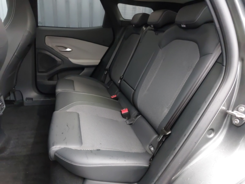 Used Ford Explorer 2025 for sale - 76889391: Photo 6