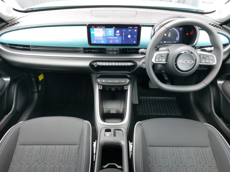 Used Fiat 600 2025 for sale - 76150996: Photo 2