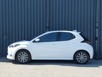 Used Toyota Yaris 2023 for sale - 78327428: Photo