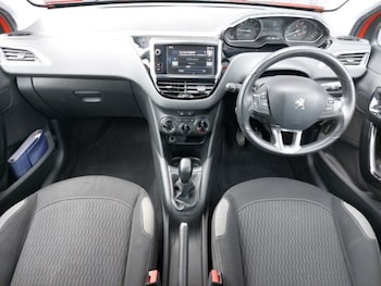 Used Peugeot 208 2015 for sale - 78253454: Photo