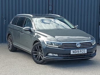 Used Volkswagen Passat 2019 for sale - 78889764: Photo