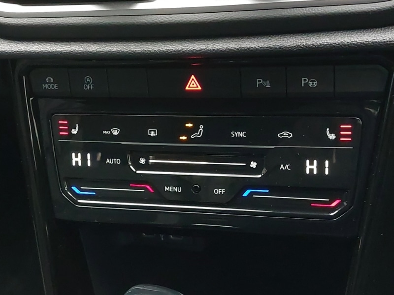 Used Volkswagen T-Roc 2025 for sale - 77141901: Photo 16