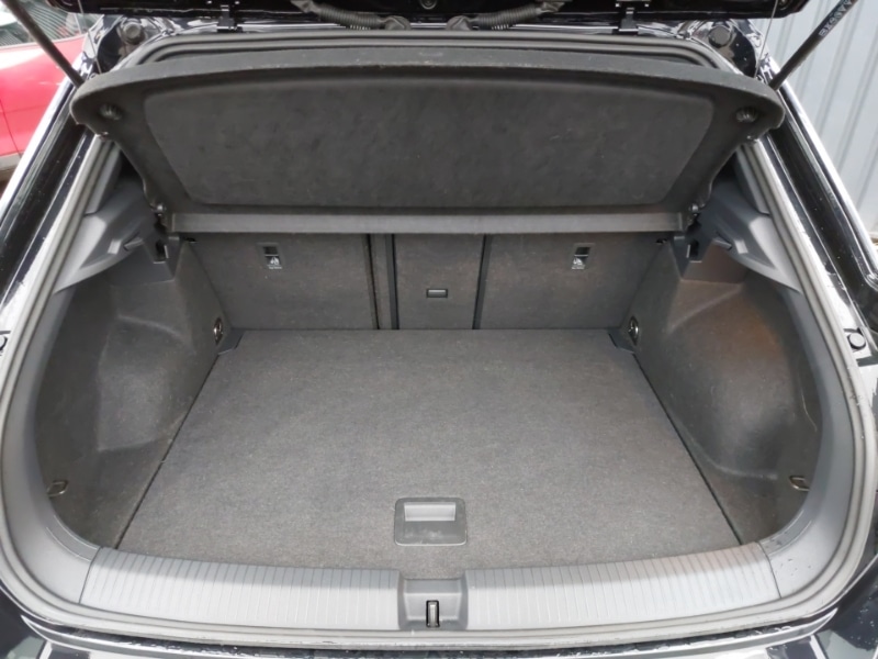 Used Volkswagen T-Roc 2025 for sale - 77141901: Photo 8