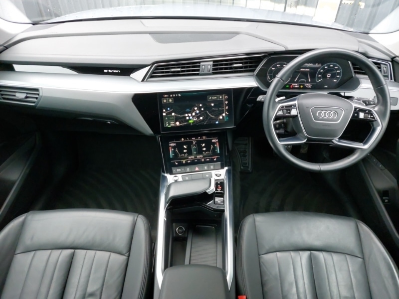 Used Audi e-tron 2021 for sale - 77273205: Photo 2