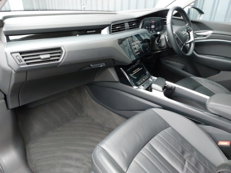 Used Audi e-tron 2021 for sale - 77273205: Photo 5