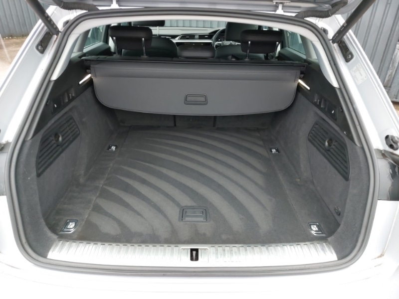 Used Audi e-tron 2021 for sale - 77273205: Photo 8