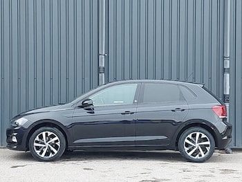 Used Volkswagen Polo 2018 for sale - 77338633: Photo