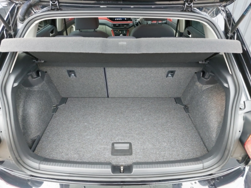 Used Volkswagen Polo 2018 for sale - 77338633: Photo 8