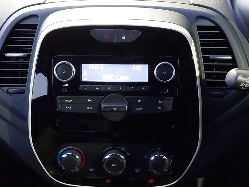 Used Renault Captur 2018 for sale - 76726254: Photo 10